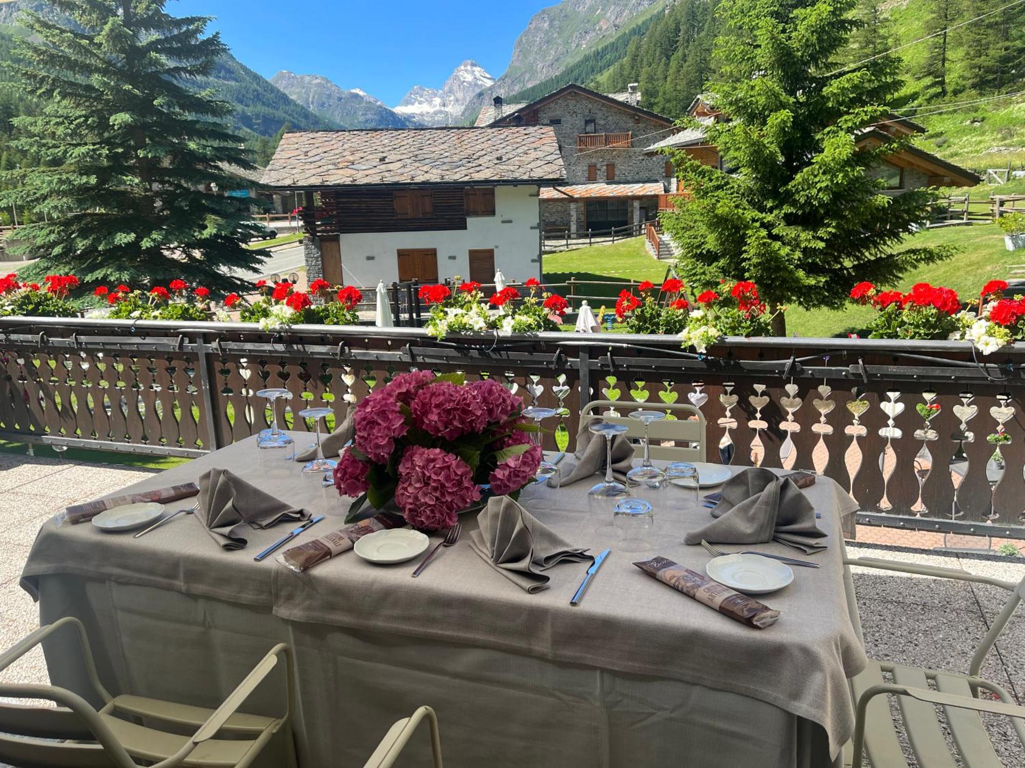 Hotel Granta Parey Rhêmes-Notre-Dame Dış mekan fotoğraf